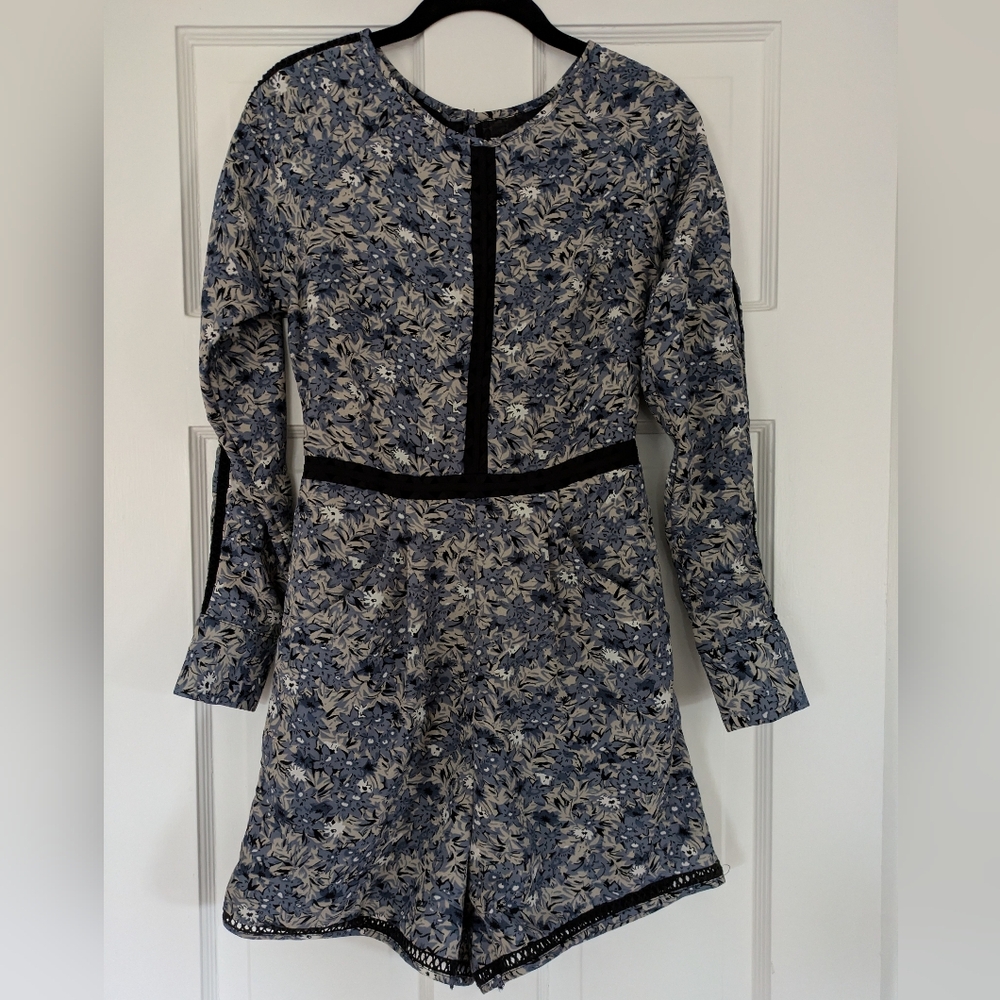 Ranna Gill Blue and Cream Patterned Garment